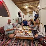 Cafour House Siwa - Hot Spring