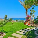 Luxury Seafront Pool Villa - 3 Stories & Roof Floor - All Master Bedrooms