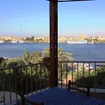 Spring Hotel Luxor