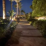 Chalet With Roof At Laguna Bay- Ain Sokhna - شالية غرفتين مكيف بالكامل بالرووف قرية لاجونا باي - العين السخنة