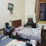 Clement\'S House Hostel