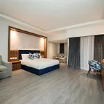 Golden Beach Resort