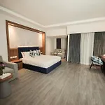 Golden Beach Resort