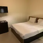 Mousa Coast Chalets & Villas