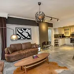 Fancy - Host Prime Apartment In Rehab City