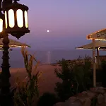 Eldorado Lodge And Restaurant