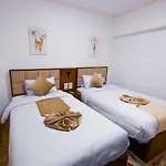 Gleem Luxury Apartments