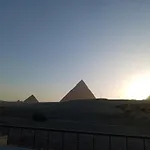 Grensha Pyramids Inn