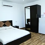 Lilly Lounge And Pool Accommodation For Adults Only