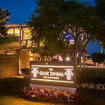 Coral Sea Holiday Resort And Aqua Park