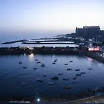 Gleem Bay Ultra Lux Apartment