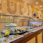 Marlin Inn Azur Resort