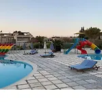 Amigo Resort - Ain Soukhna