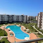 Marseilia Beach 4 - Families Only
