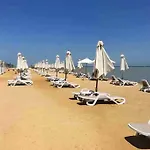 Marvelous 2Br - Free Beach Access And Pool Access In Mangroovy