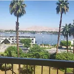 Aracan Eatabe Luxor Hotel