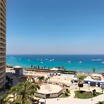 بورتو السخنة ابراج على البحر