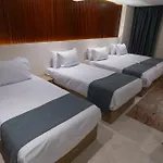 New Pyramid Front Hotel