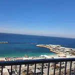 City Square - Brand New Luxury Apartment With Stunning Sea View