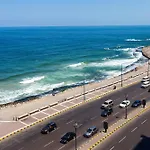 Hyat Suites & Rooms