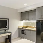 Rhactus House San Stefano