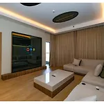 Luxury Chic Apartment In Aeon Compound- Mall Of Arabia Towers