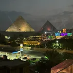 Unique Pyramids View Inn