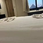 Maro Pyramids Hotel