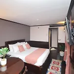 You Nile View Hotel