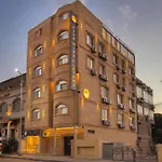 Pyramids Plateau Hotel