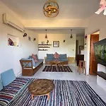 Luna House Asala Beach
