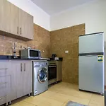 Delmar Apartments