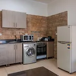 Delmar Apartments
