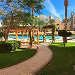 Beach Front 2Br At Elkarma Hotel & Aqua Park