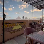 New Top Pyramids Hotel
