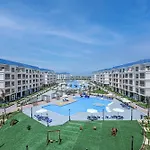 Azur One Eleven Hotel Alamein