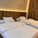 Florenza Apartments Hotel