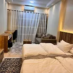 Florenza Apartments Hotel