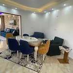 Salah Eldin 2 Bed Rooms Super Lux Chalet Apartment , Garden&Sea View, First Floor , Family Only سوبر لوكس شاليه دور اول المعموره الشاطىء بجوار المنتزه Mamoura Alexandria مع كارنيهات الدخول طول السنه و الشاطىء الخاص من اول مايو لنهايه اكتوبر للعائلات