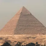 Topaz Pyramids View Inn