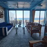 Luxurious Beachfront Villa With Private Pool & Jacuzzi In Dahab