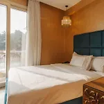 Almas Pyramids Hotel