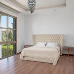 Luxury Allegria Golf Villa With Pool