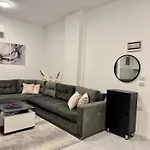 Marina View Apartment