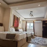 Hur Magic Inn