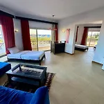 New Sea Sun Hotel