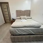 King Tut hostel