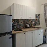 Cozy Little Studio Near Kite Station.