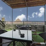 Pyramids Tower View Inn