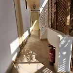 Rayhana Guest House